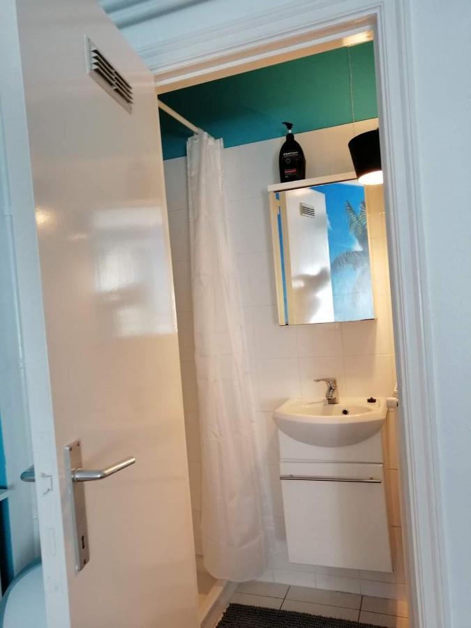 Studio 2/4P Avec Salle De Bain Prive Остенде Екстер'єр фото